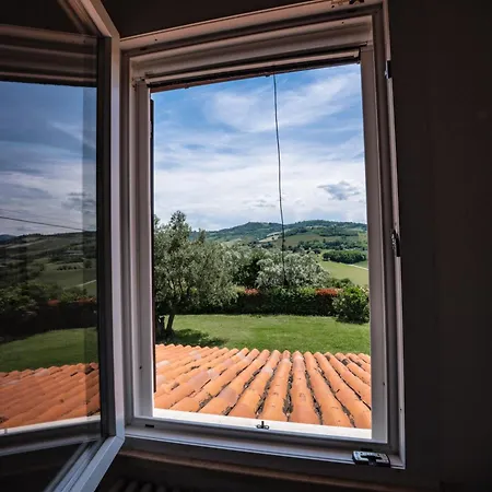 Panoramica Con Piscina Вилла